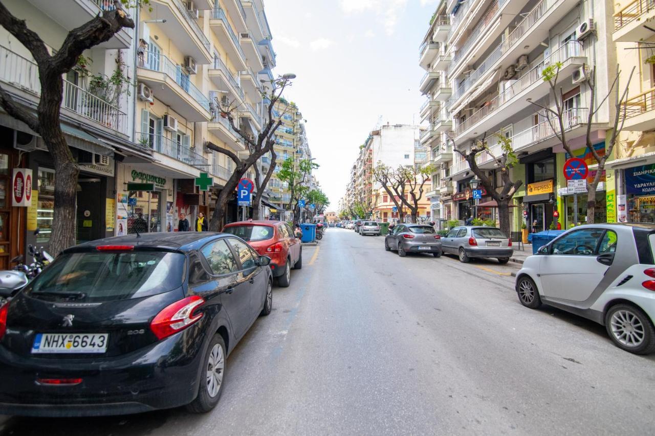 Downtown Luxury Boutique Suites : the red suite Thessalonique Extérieur photo