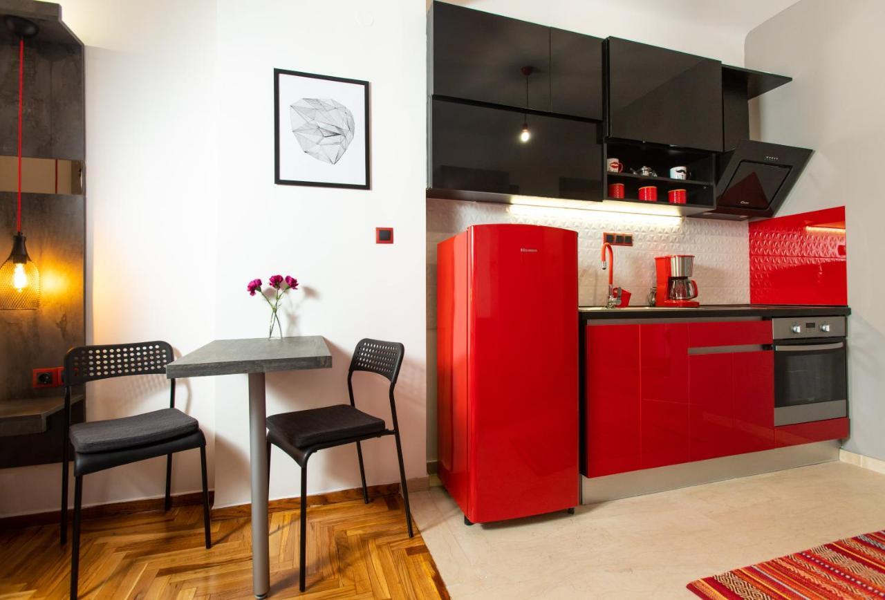 Downtown Luxury Boutique Suites : the red suite Thessalonique Extérieur photo