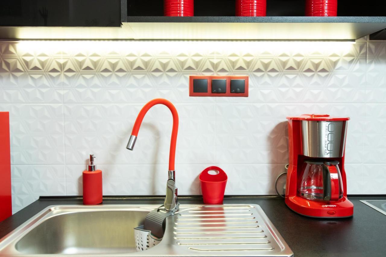 Downtown Luxury Boutique Suites : the red suite Thessalonique Extérieur photo