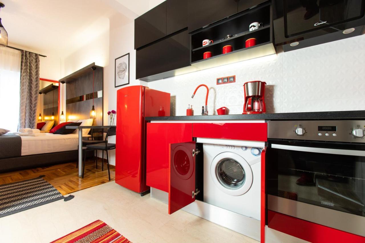 Downtown Luxury Boutique Suites : the red suite Thessalonique Extérieur photo