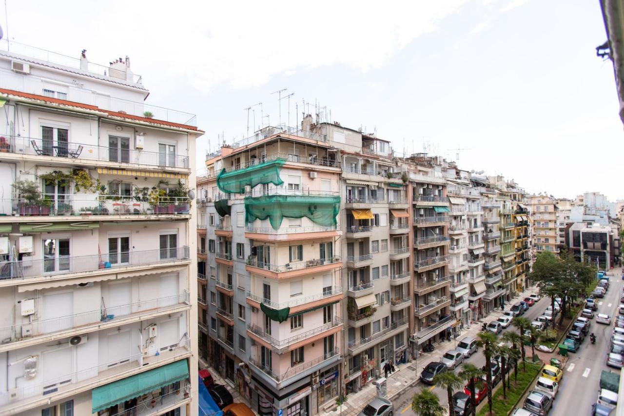 Downtown Luxury Boutique Suites : the red suite Thessalonique Extérieur photo